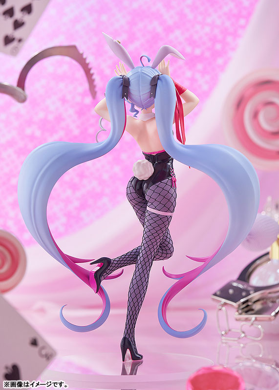 POP UP PARADE Character Vocal Series 01 Hatsune Miku: Rabbit Hole Ver. L Size