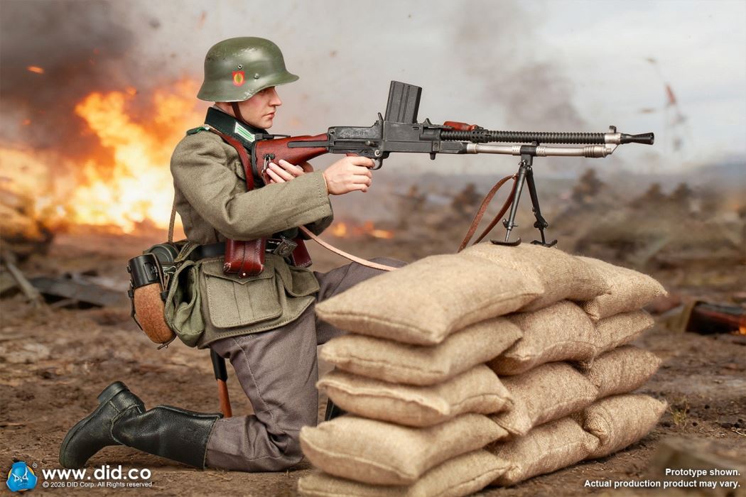 World War II Germany - ZB30 gunner Friedrich & Commander Vogel 1/6