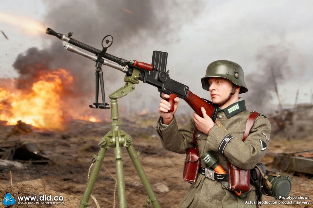 World War II Germany - ZB30 gunner Friedrich & Commander Vogel 1/6