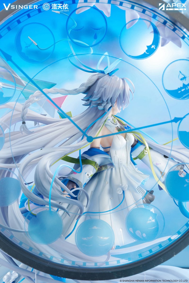 Vsinger Luo Tianyi 12th Anniversary Ver 1/7