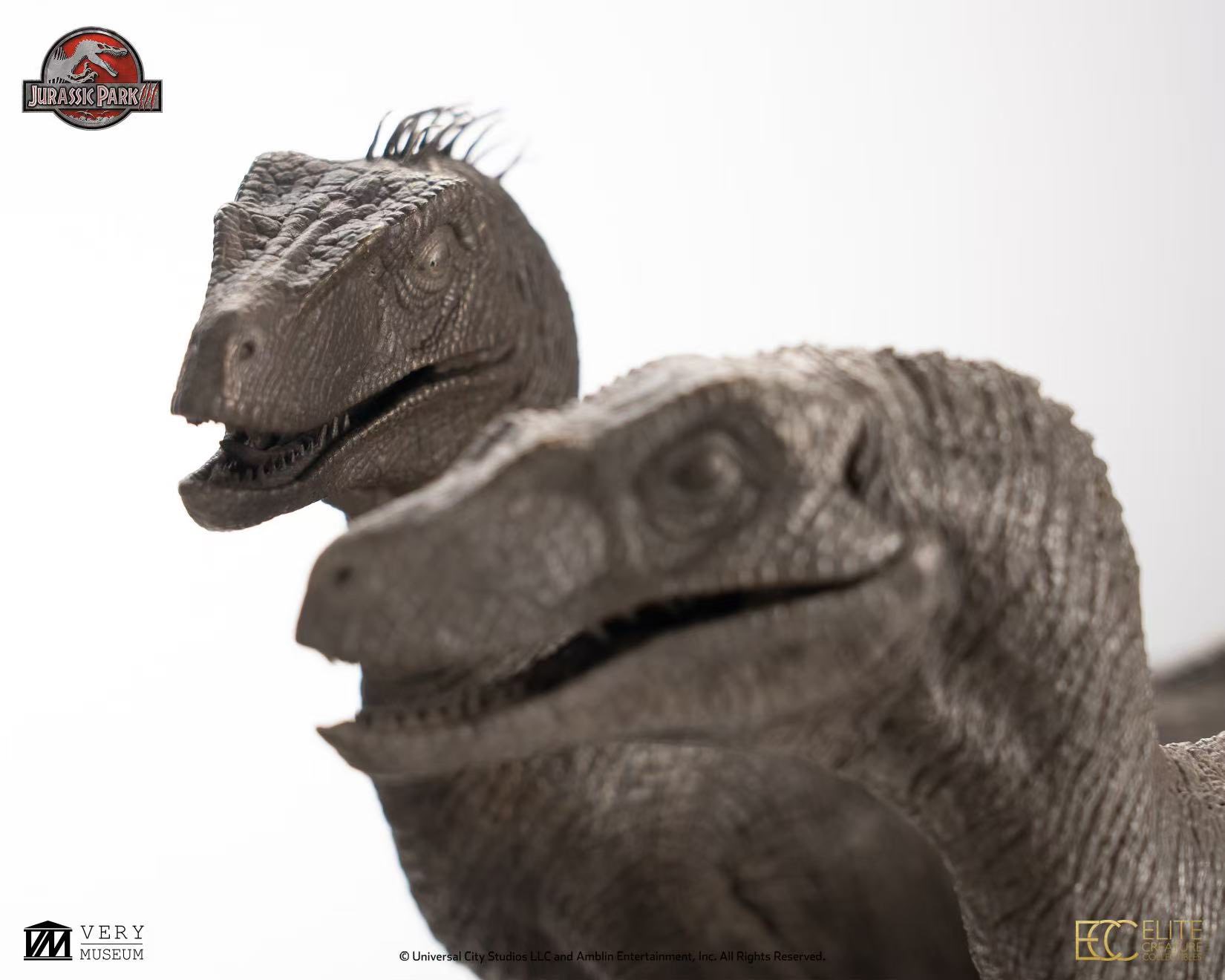 Velociraptors [Bronze] - Jurassic Park 3 1/8