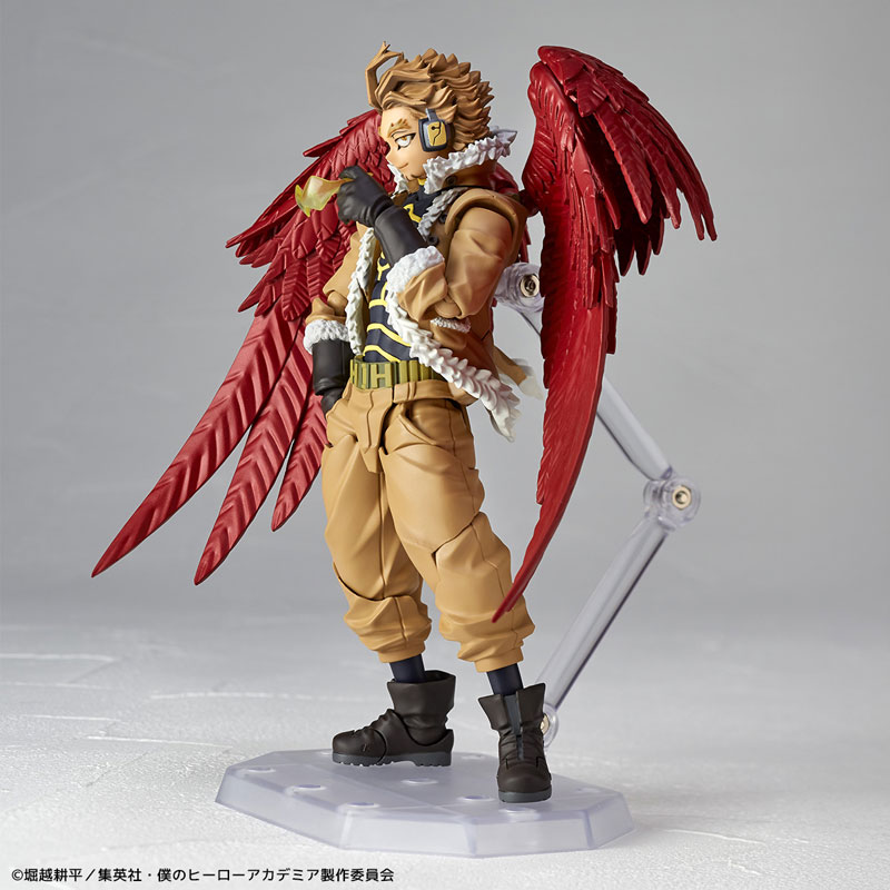 Revoltech My Hero Academia Amazing Yamaguchi Hawks