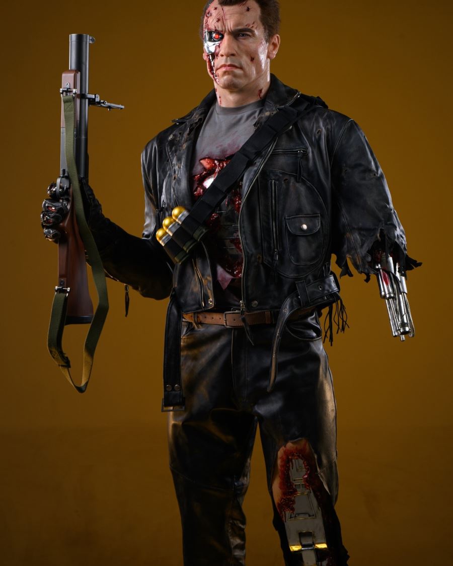 Terminator T800 battle damage 1/1 life size statue