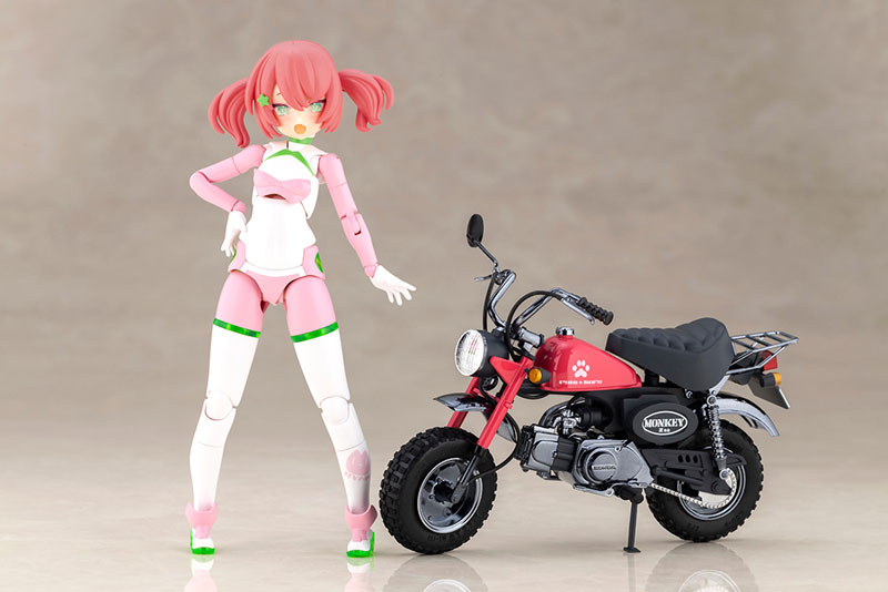 Megami Device PUNI MOFU Racing Mao with Honda Z50J-1 Monkey