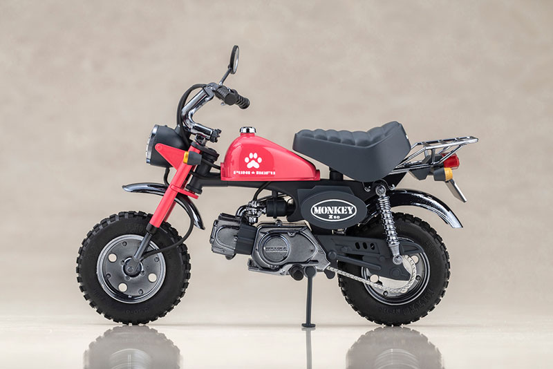 Megami Device PUNI MOFU Racing Mao with Honda Z50J-1 Monkey