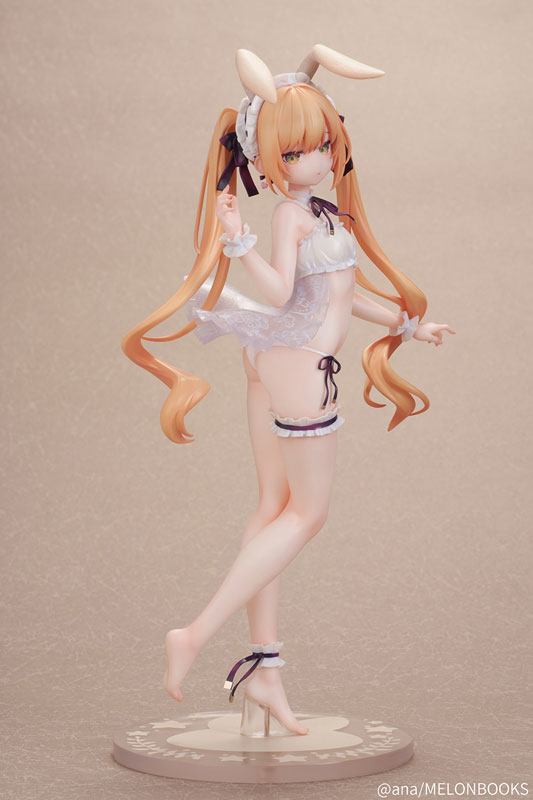 Bunny Girl Pia Illustrated by ana 1/6