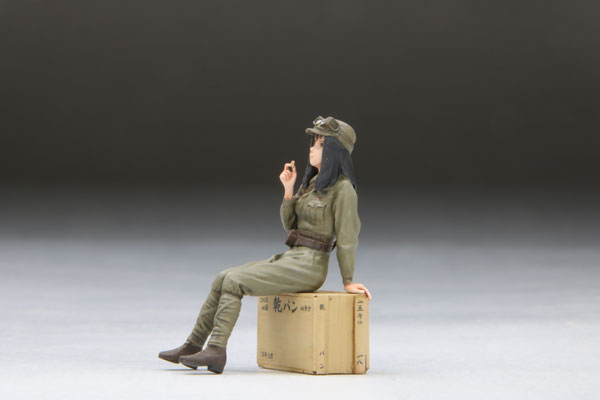 Rekisou Wotome Itsuka w/Type 94 Tankette Late Repaired 1/35