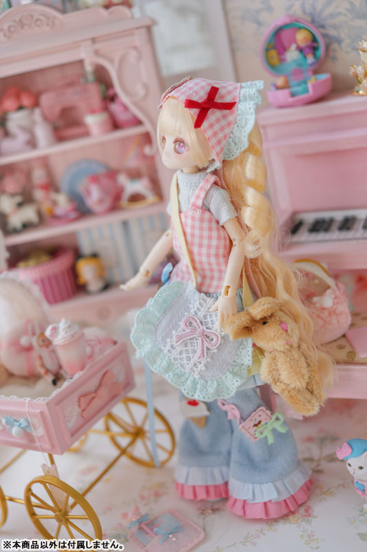 MomoTale Tales of Four Seasons Cafe BJD Doll