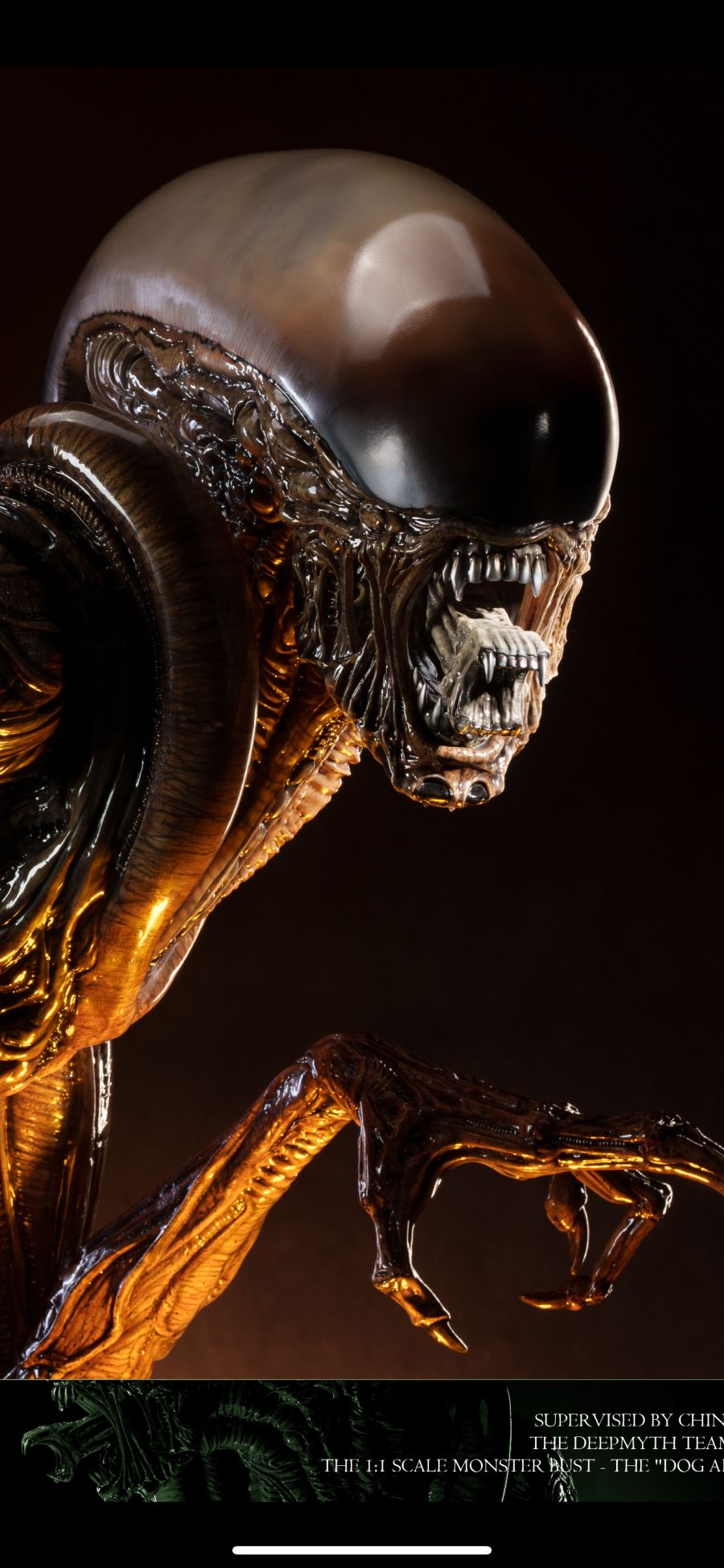 Dog Alien Bust 1/1
