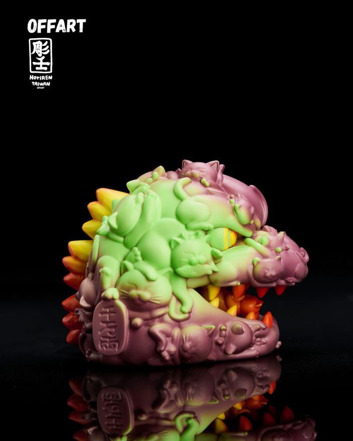 Hundred Cats Red Lotus Temperature Changing Mini Head Sculpture - Purple Flame Fusion Version