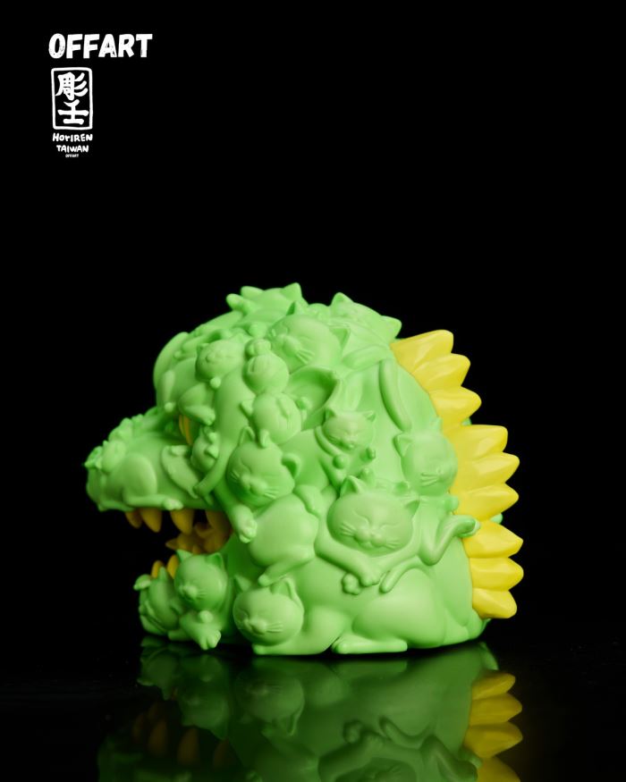 Hundred Cats Red Lotus Temperature Changing Mini Head Sculpture - Purple Flame Fusion Version