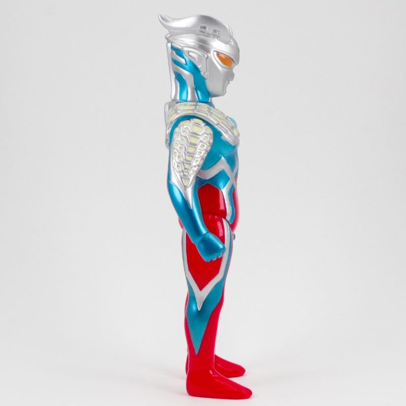 Bullmark Ultraman Zero (TSUBURAYA limited color) Ver.2