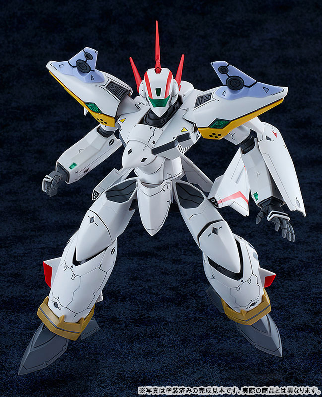 PLAMAX Macross Dynamite 7 1/72 VF-19P Excalibur (Planet Zola Patrol Corps)