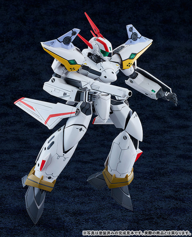 PLAMAX Macross Dynamite 7 1/72 VF-19P Excalibur (Planet Zola Patrol Corps)