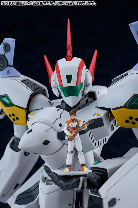 PLAMAX Macross Dynamite 7 1/72 VF-19P Excalibur (Planet Zola Patrol Corps)
