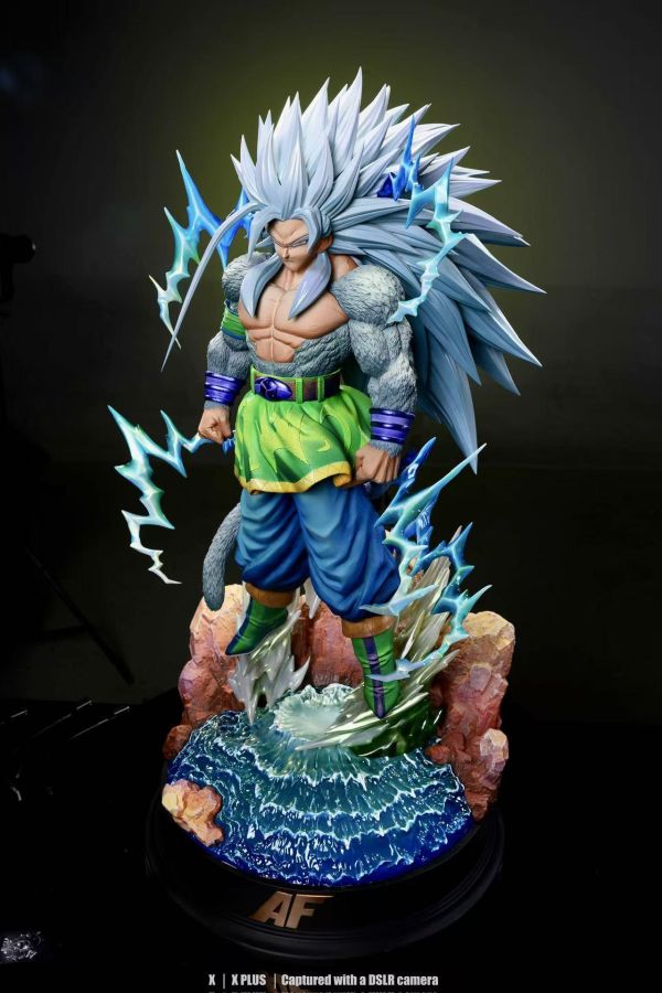 Son Goku Super Saiyan 5 - Dragon Ball