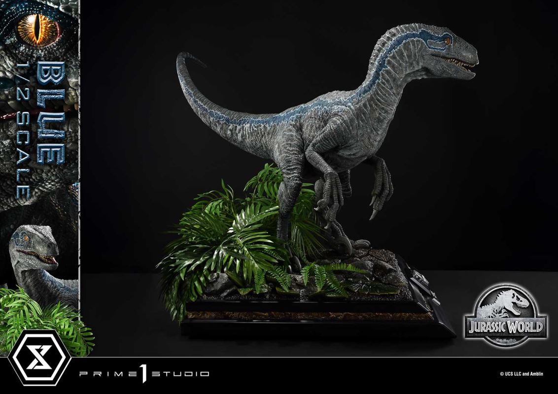 Blue - Jurassic World: Fallen Kingdom 1/2