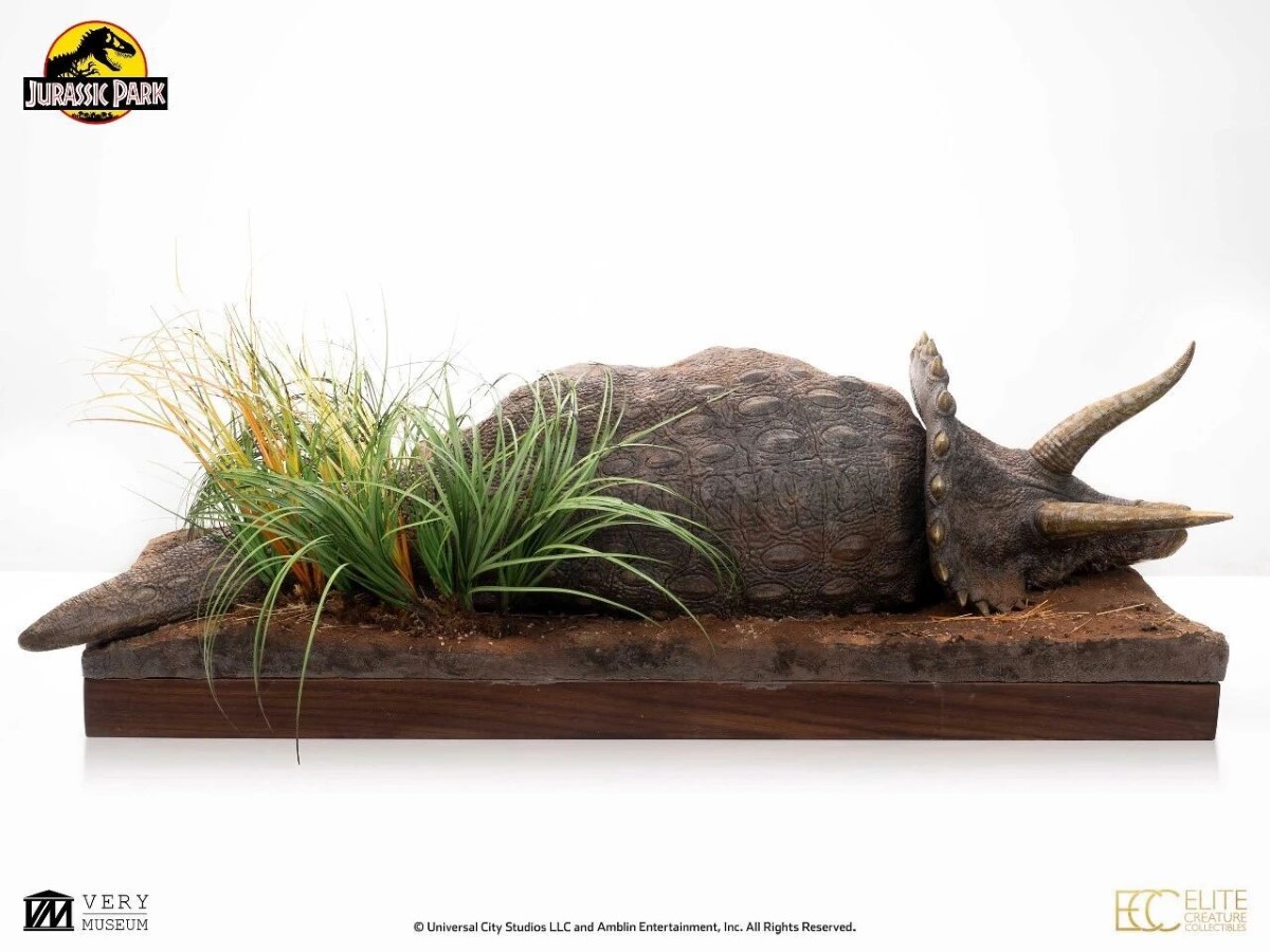 Sick Triceratops - Jurassic Park