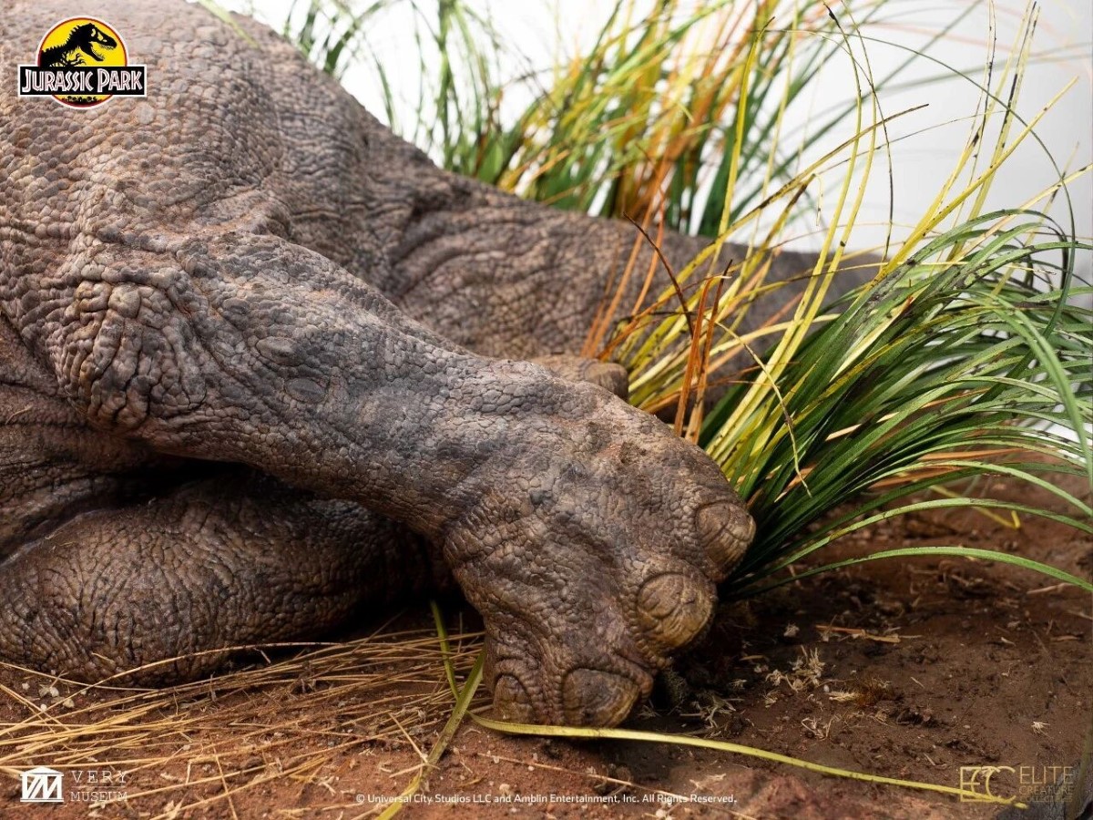 Sick Triceratops - Jurassic Park