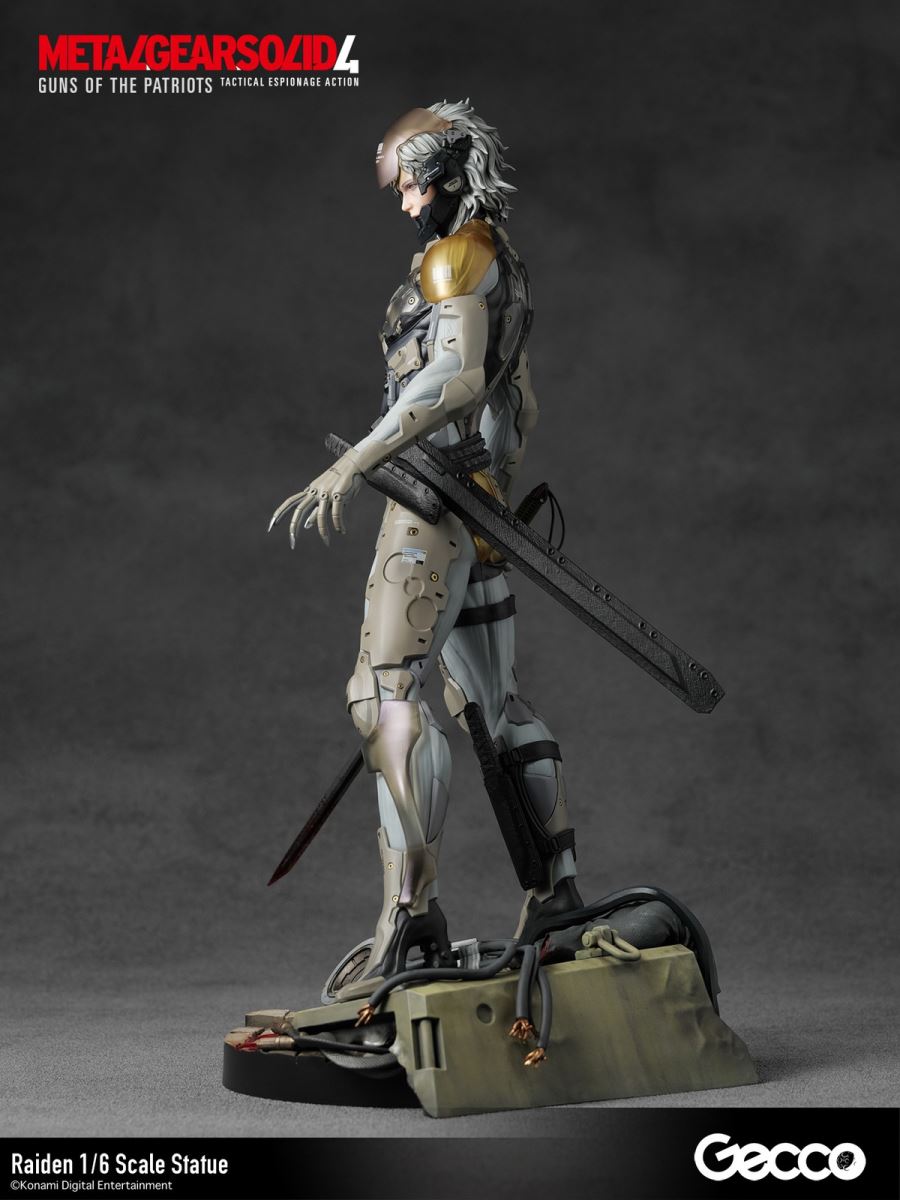 Raiden statue from Metal Gear Solid 4 Guns of the Patriots
