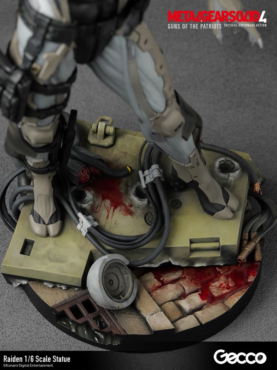 Raiden statue from Metal Gear Solid 4 Guns of the Patriots