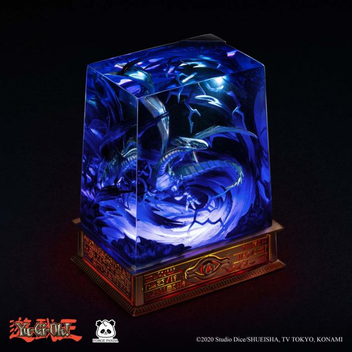Yu-Gi-Oh! Blue-Eyes White Dragon Diorama LED Lamp