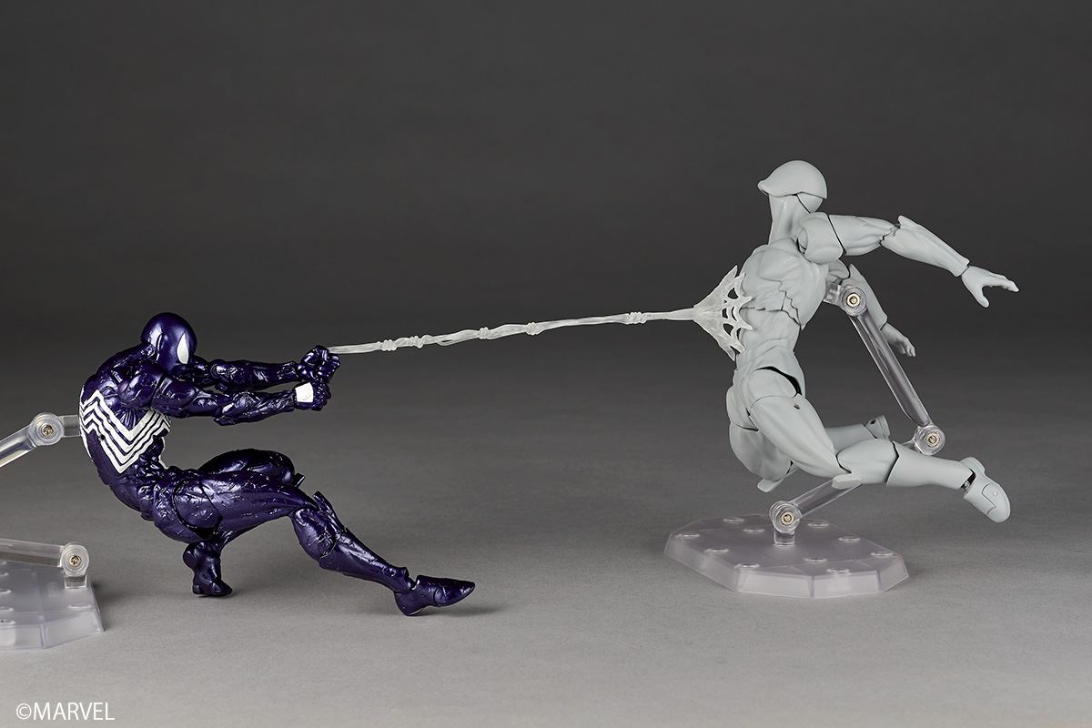 Revoltech Amazing Yamaguchi Symbiote Spider-Man (Purple Ver.)