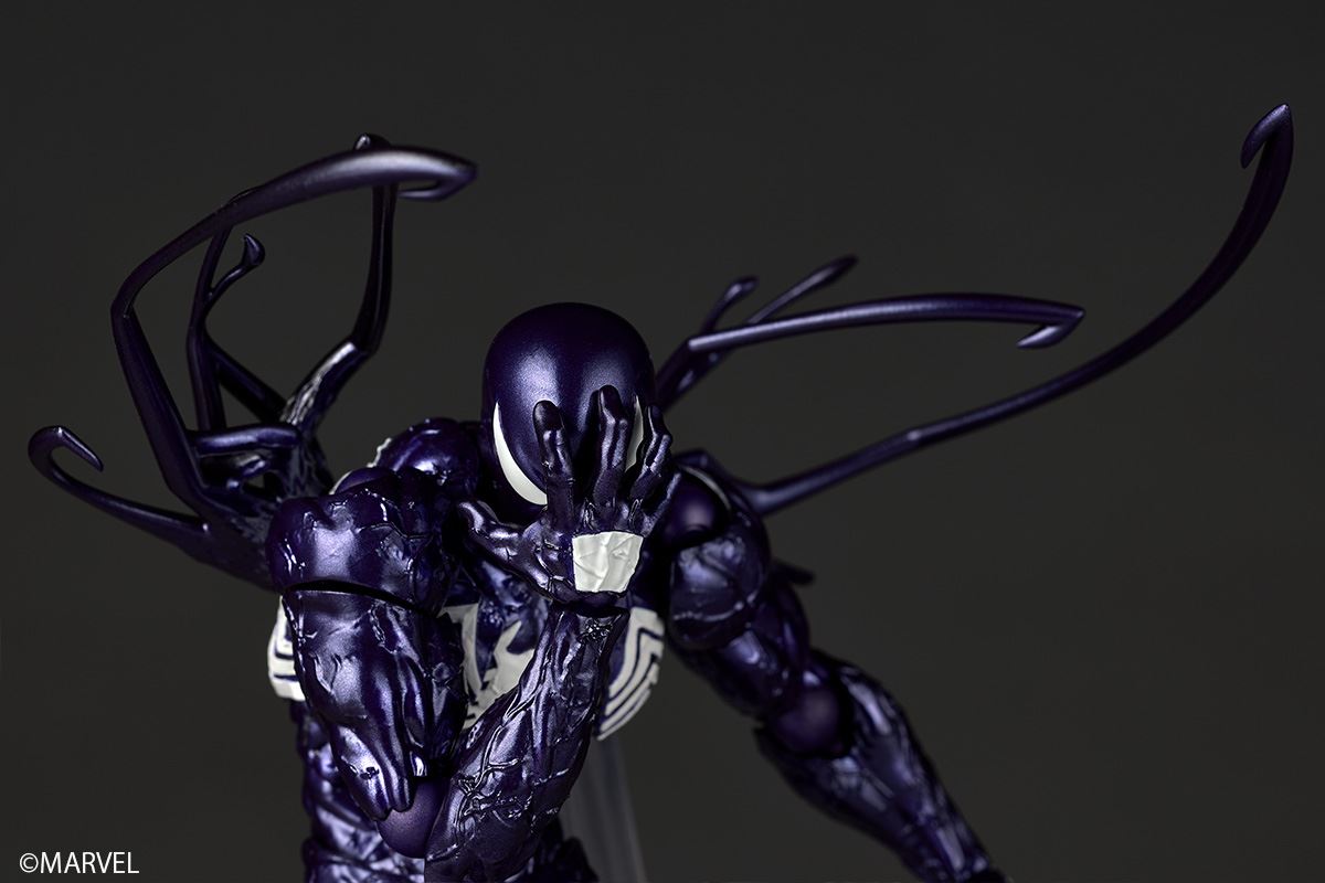 Revoltech Amazing Yamaguchi Symbiote Spider-Man (Purple Ver.)