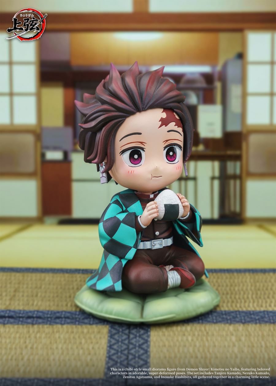 Q ver Tanjiro & Nezuko & Zenitsu & Inosuke - Demon Slayer