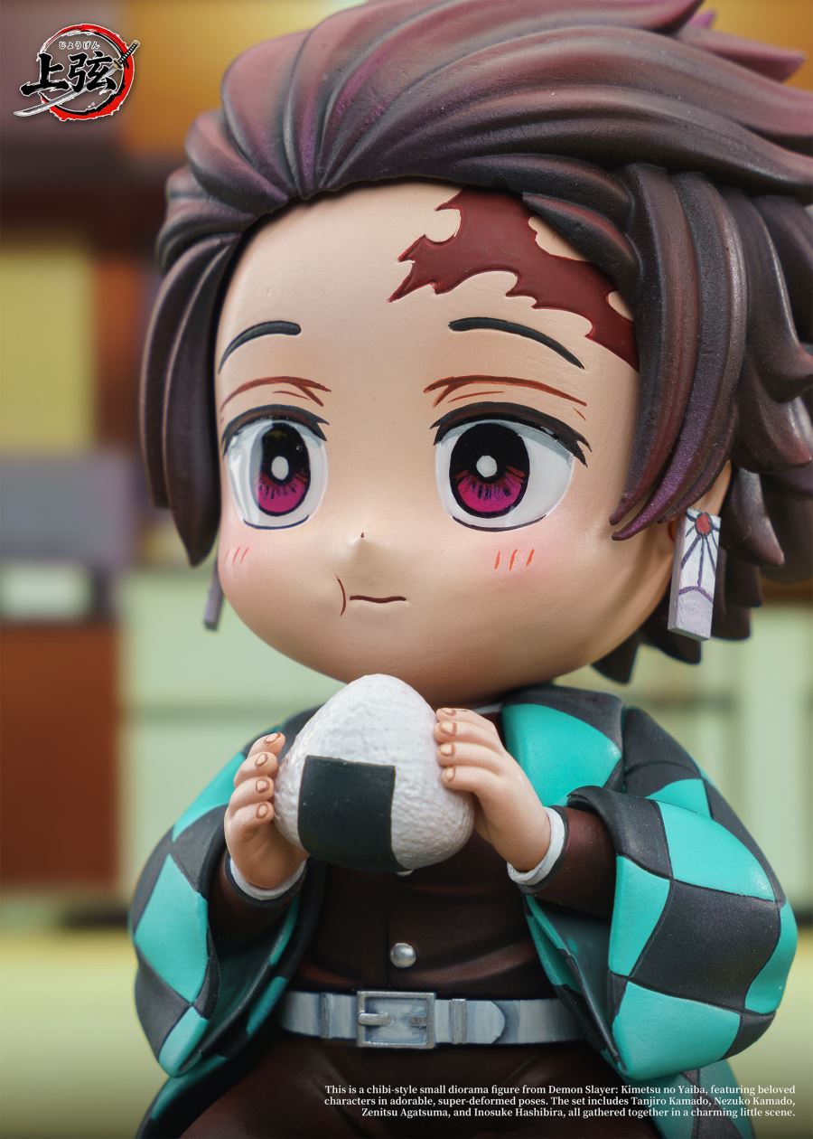 Q ver Tanjiro & Nezuko & Zenitsu & Inosuke - Demon Slayer