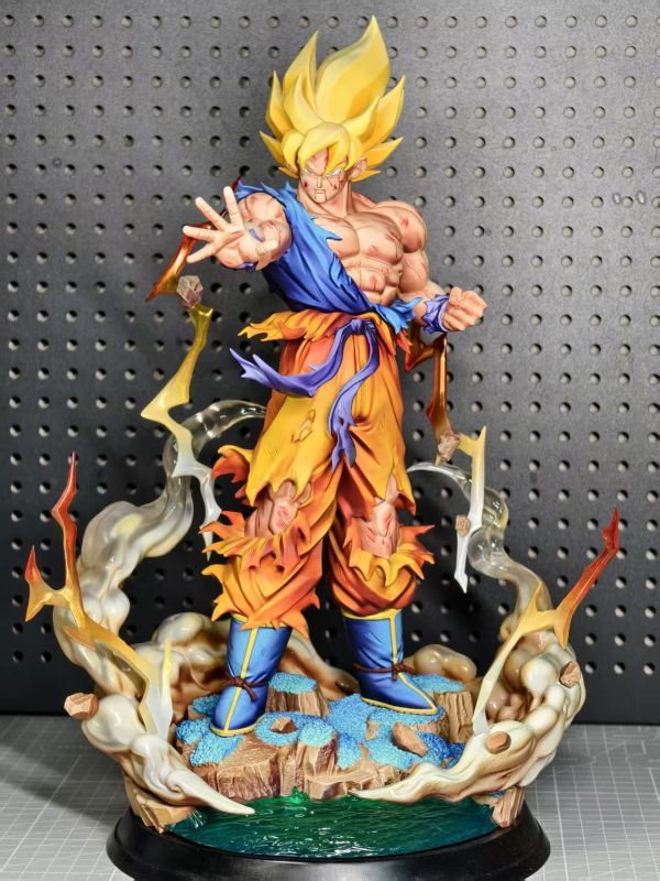 Super Saiyan Goku - Dragon Ball Z