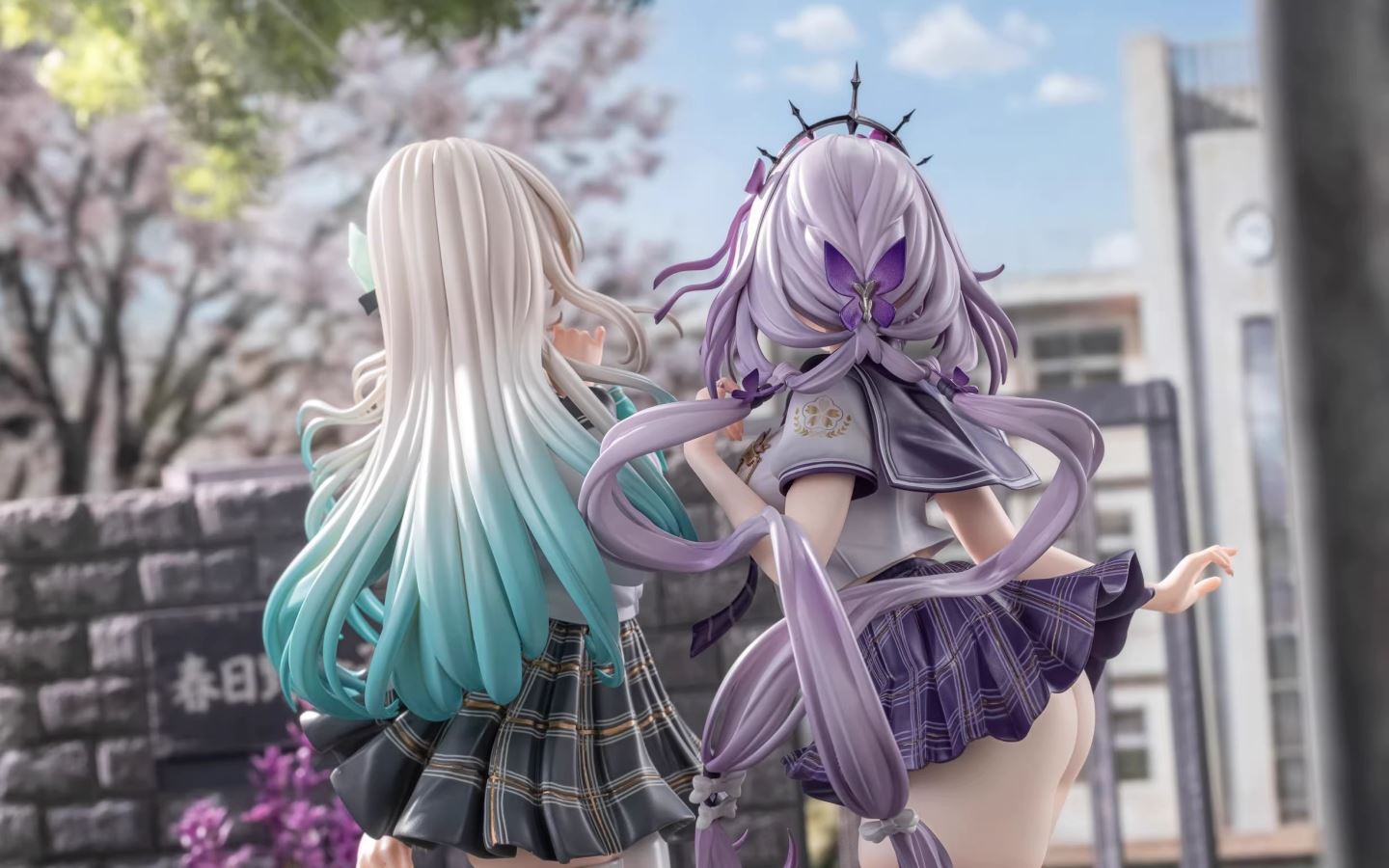 Uniform Firefly and Castorice - Honkai: Star Rail