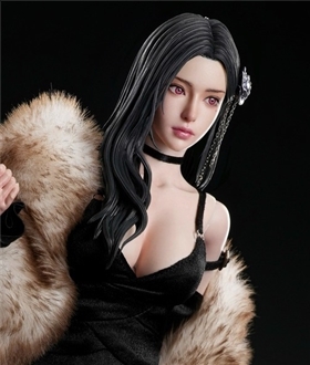 Blade-Girl-Hyacinth-Floral-Language-Special-Edition-Black-16