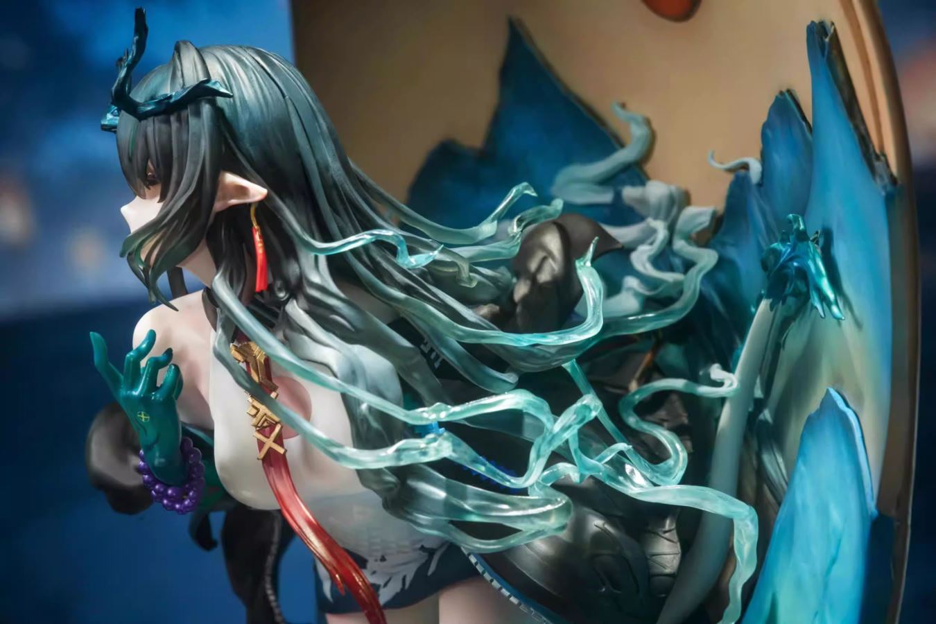 Dusk - Arknights 1/7