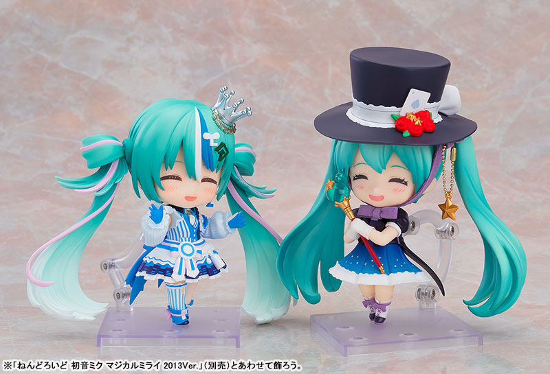 Nendoroid Character Vocal Series 01 Hatsune Miku LAWSON 50th Anniversary Special LIVE Ver