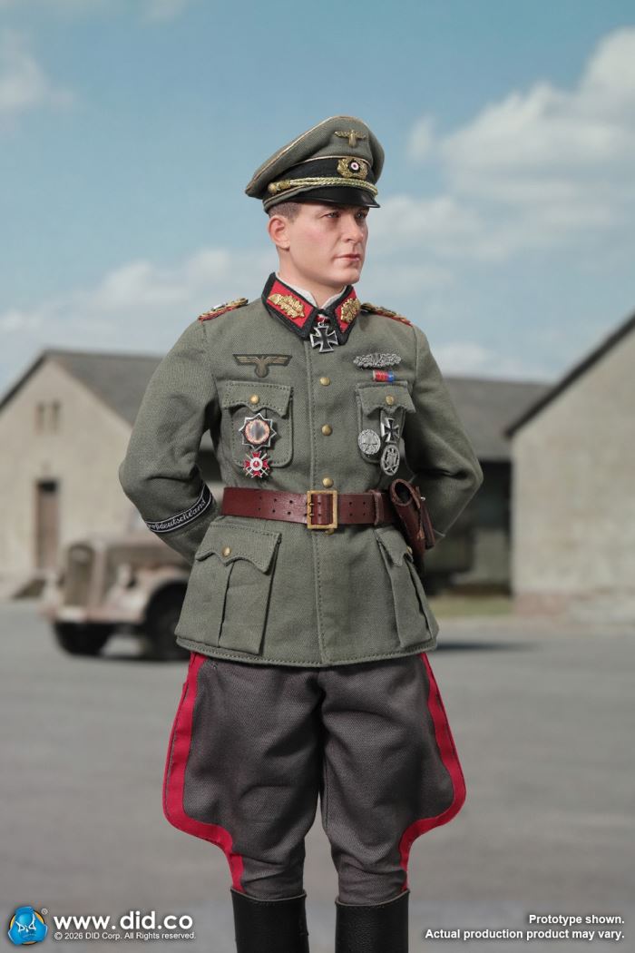 WWII German Wehrmacht Officer - Otto Remehr 1/6