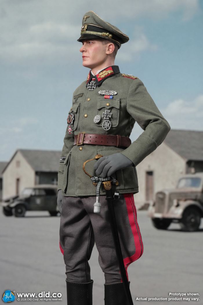WWII German Wehrmacht Officer - Otto Remehr 1/6