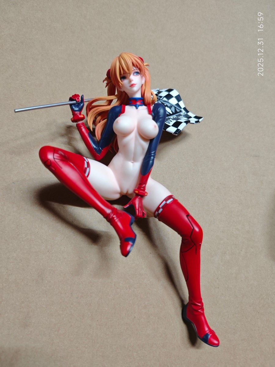 Asuka sitting on car - Evangelion 1/6
