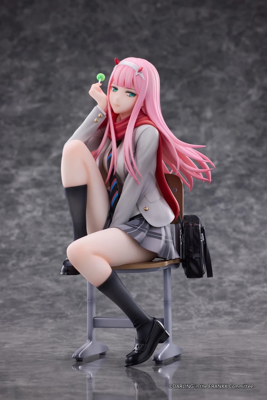 DARLING in the FRANXX Zero Two 1/6