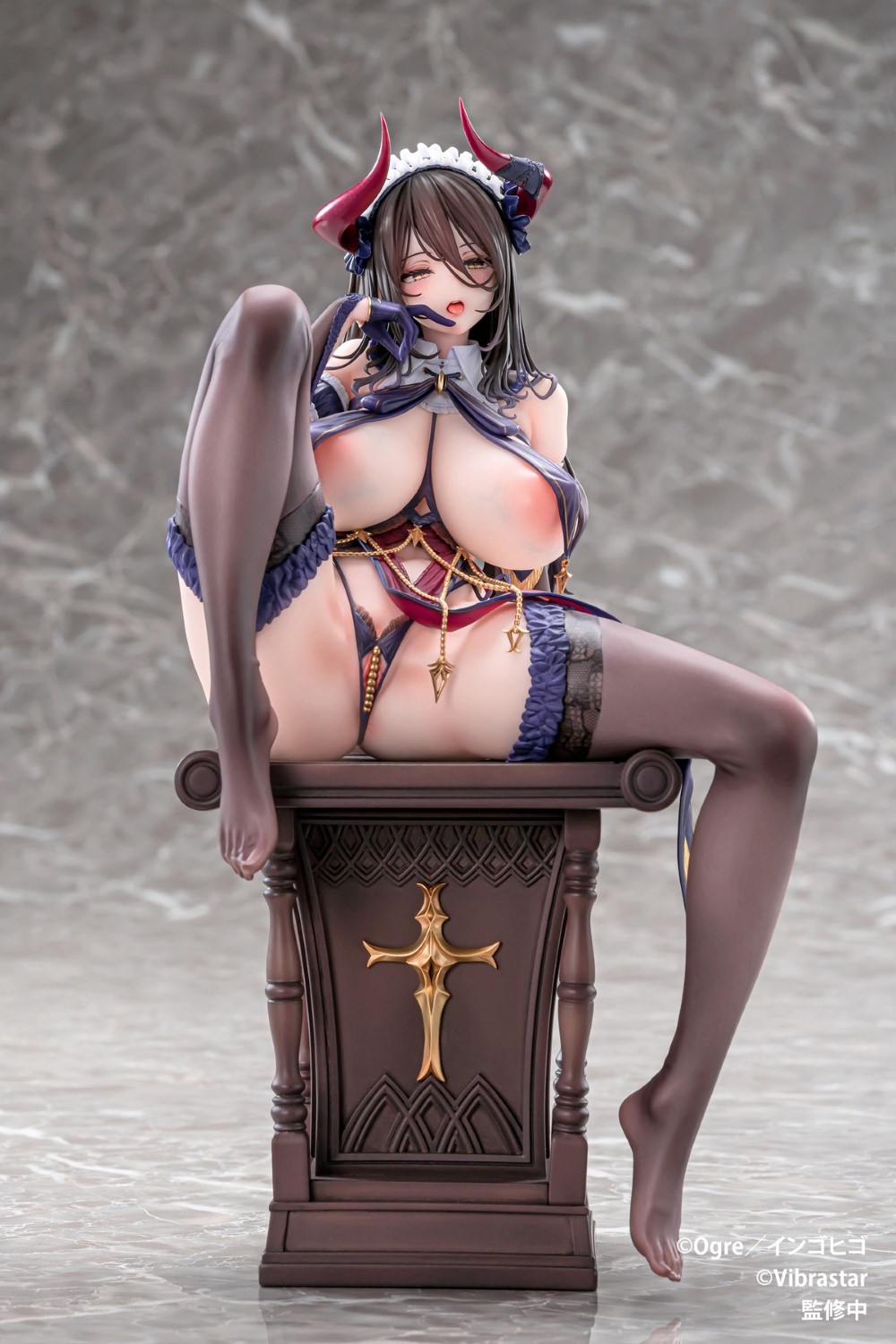 Ogre's Petronille [Succubus Costume]