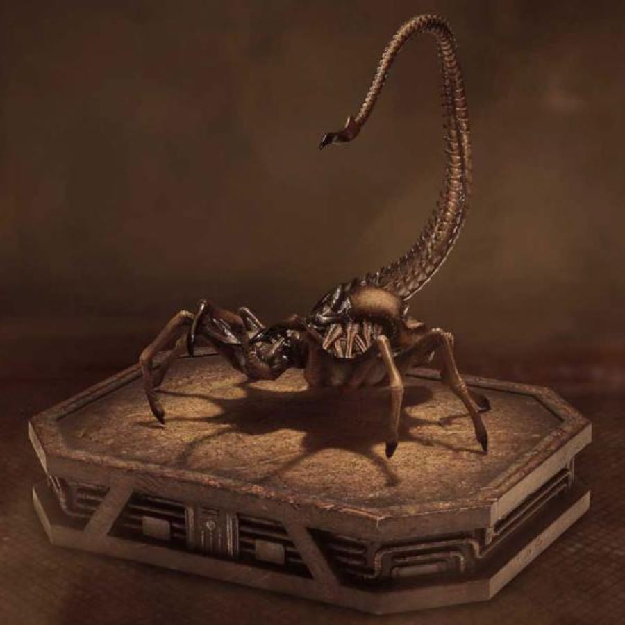 Ellen Ripley and Dog Alien