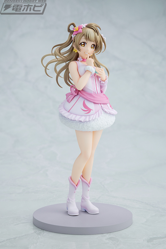 Honoka Kousaka / Kotori Minami / Umi Sonoda - We Are One Light ver