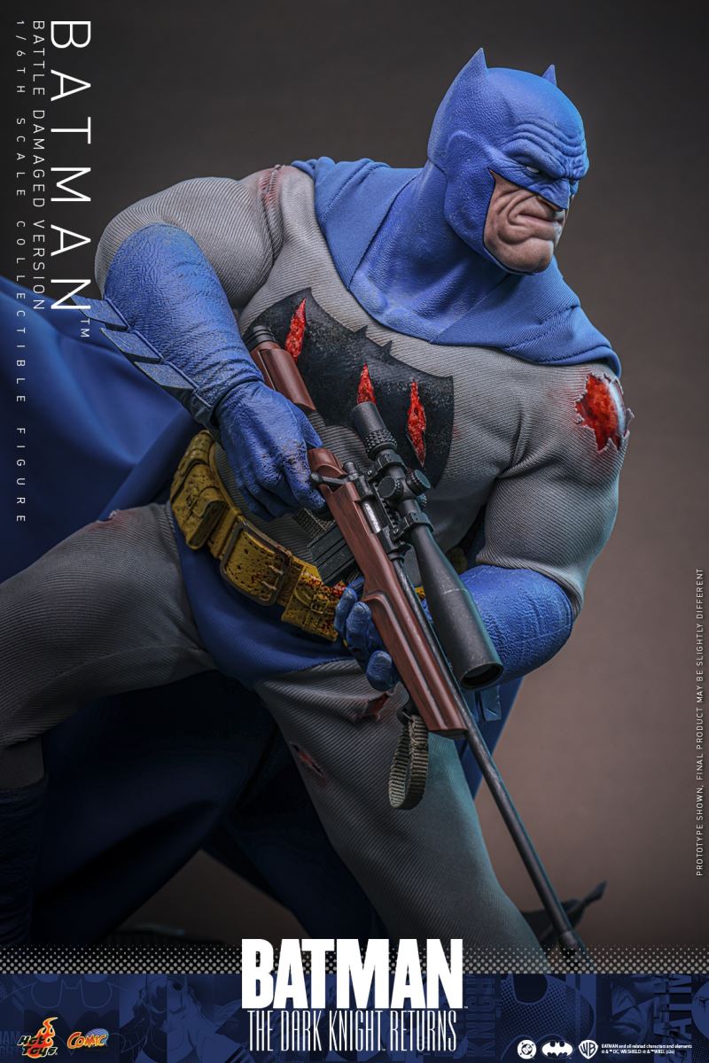 DC Comics Batman: The Dark Knight Returns (Battle Damaged Version) 1/6