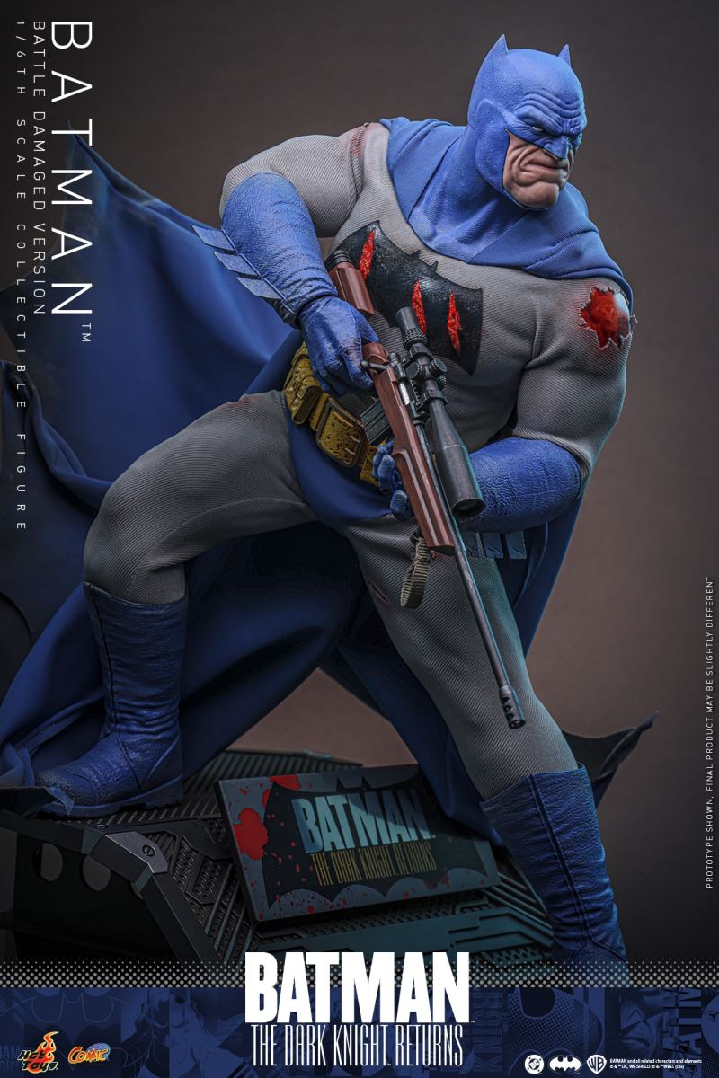 DC Comics Batman: The Dark Knight Returns (Battle Damaged Version) 1/6