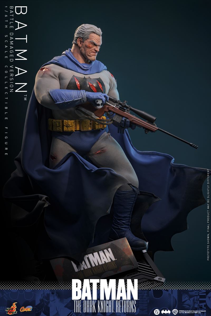 DC Comics Batman: The Dark Knight Returns (Battle Damaged Version) 1/6