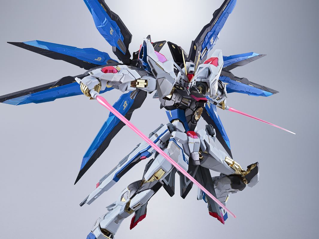 METAL BUILD Strike Freedom Gundam 