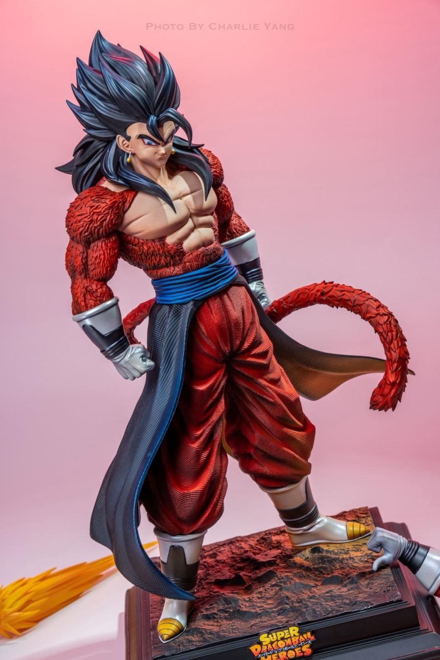 Vegito SSJ 4 - Dragon Ball