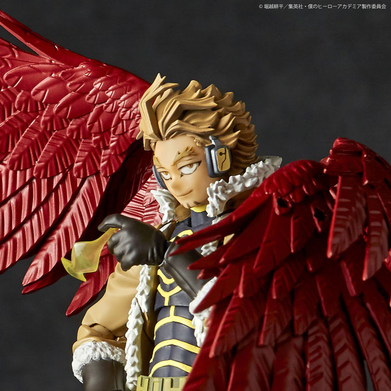 Revoltech My Hero Academia Amazing Yamaguchi Hawks