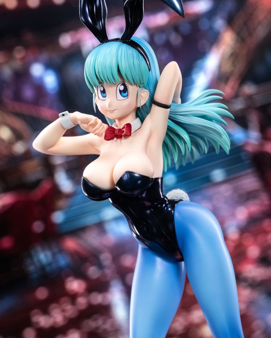 Master Studio - Fire Mountain Arc Bunny Girl Bulma Dragon Ball