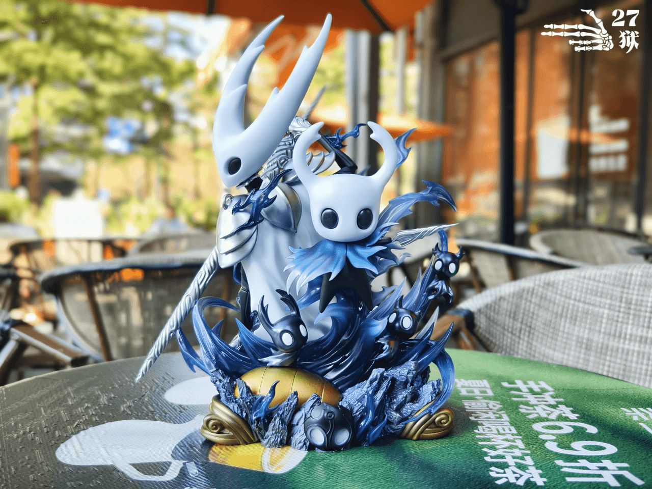 Diorama Vessel Legacy - Hollow Knight